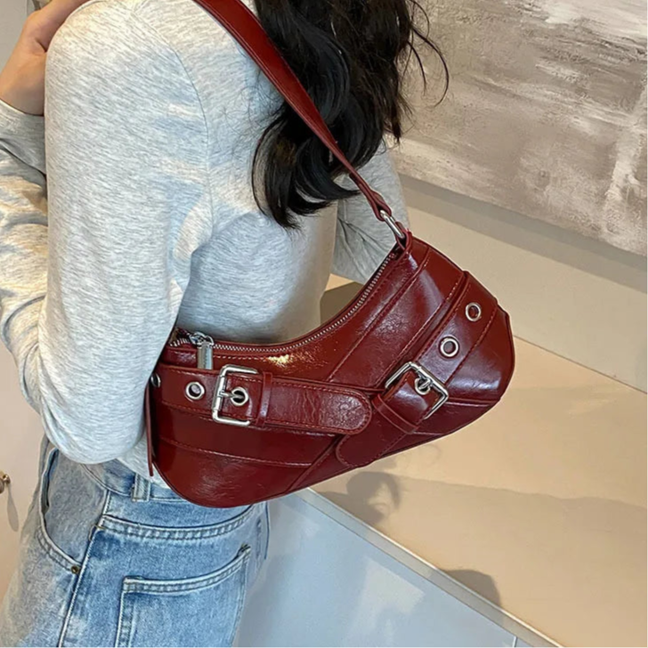 DAKOTA SHOULDER BAG