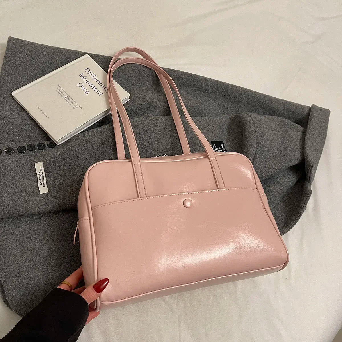 LIV TOTE