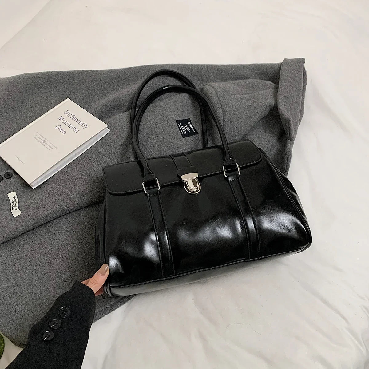 MIRA HANDBAG