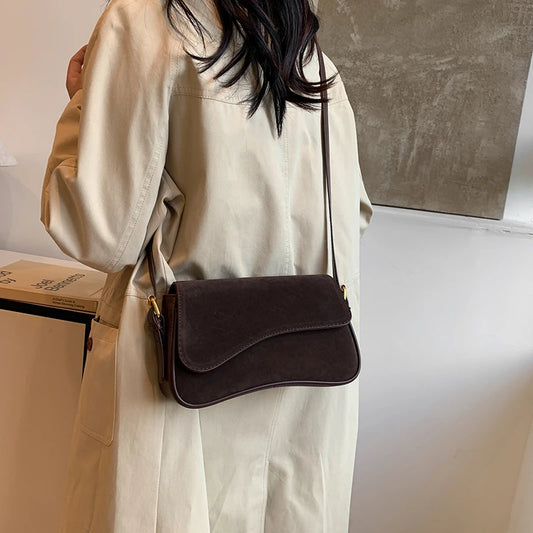 CLARA CROSSBODY