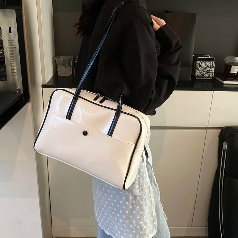 LIV TOTE