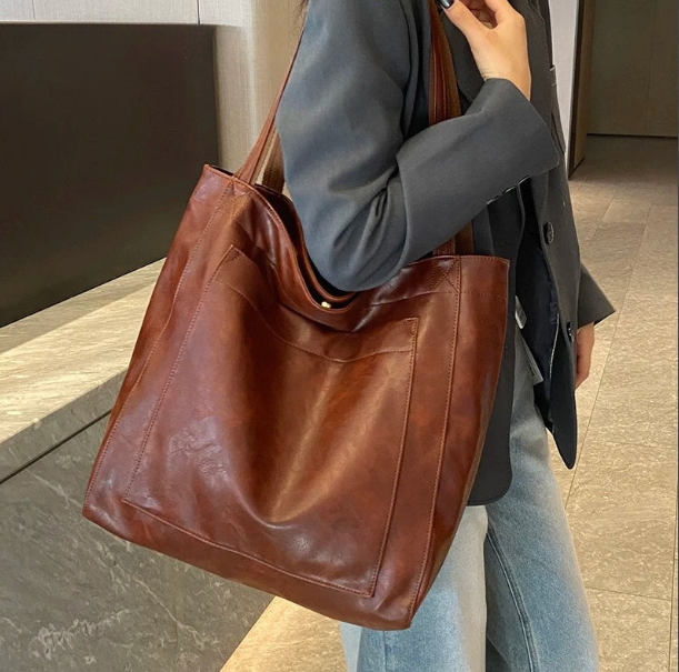 JADE TOTE