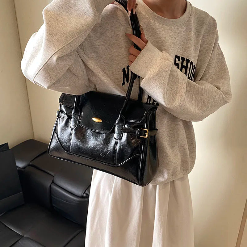 OLIVIA TOTE